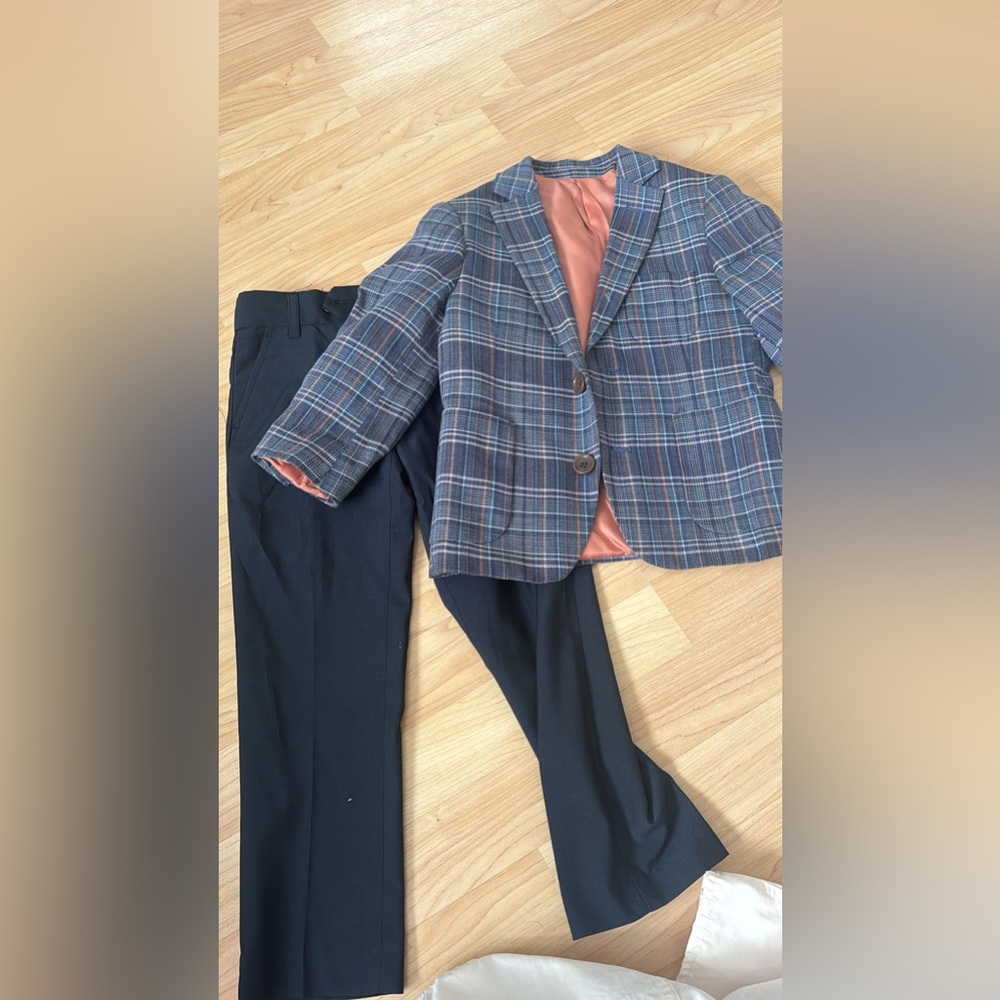 Boys Issac Mizrahi suit